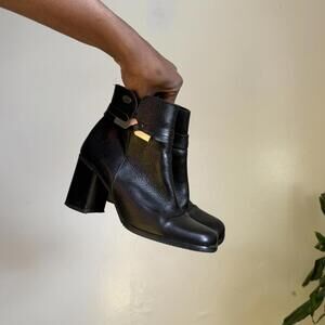 Vintage Black leather ankle boots‎ with buckle detail